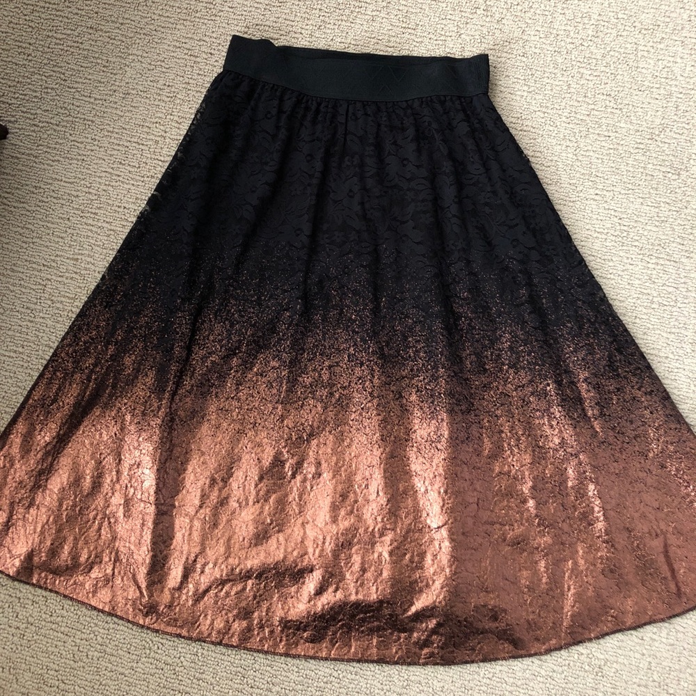 Lularoe elegant black and copper Lola skirt